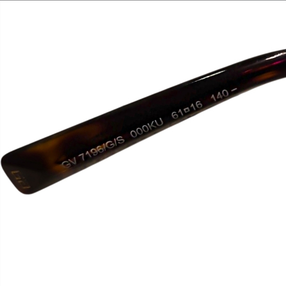 GIVENCHY | Gold Aviator Sunglasses with Blue / Grey Lenses Unisex ~ GV 7196/G/S - Picture 5 of 6